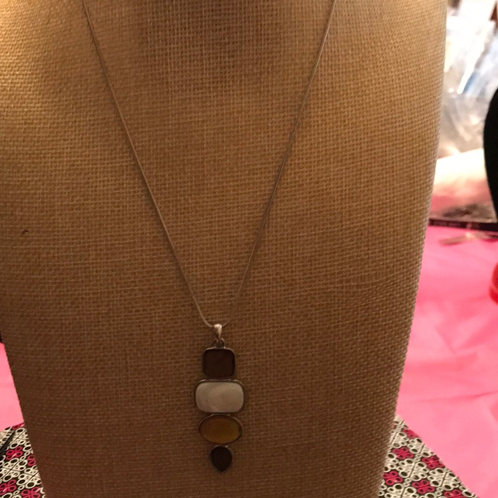 Ladies jewelry